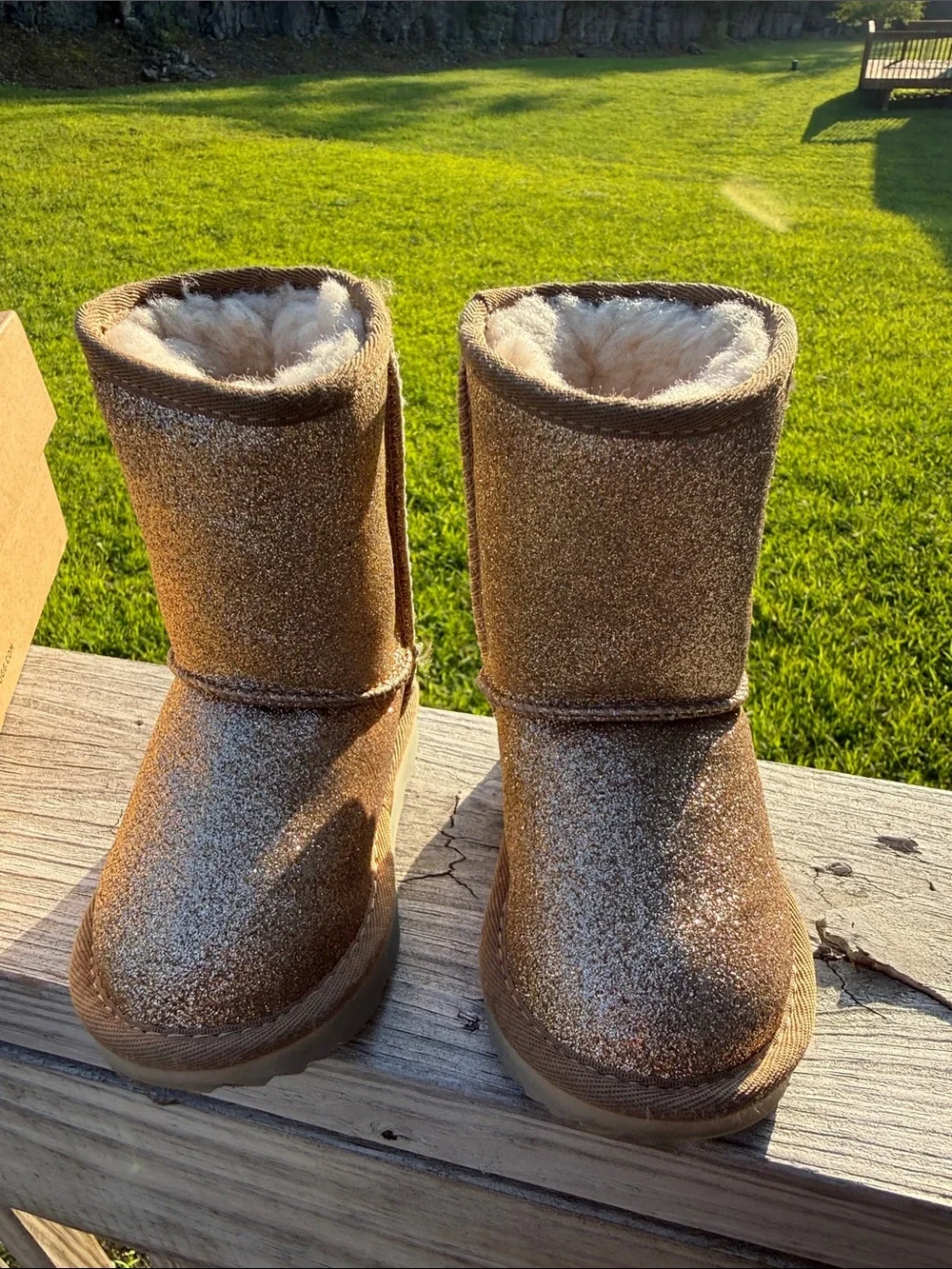 UGG Kids Glitter Short Boot - Rose Gold Sparkle